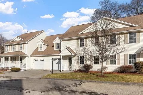 53 River St #604, Billerica, MA 01821