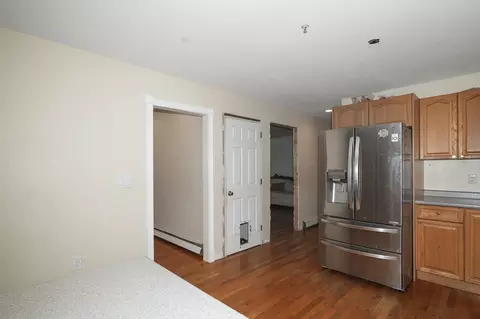 Entry Way - 24 N End Rd, Townsend, MA 01469 photo 1 of 4