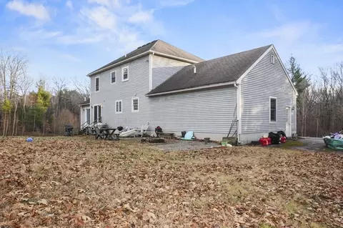 Exterior - 24 N End Rd, Townsend, MA 01469 photo 8 of 8