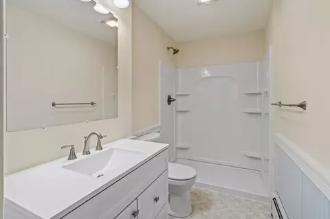 26-28 Exeter St, Easthampton, MA 01027 photo 32