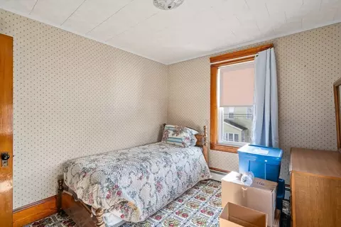 26-28 Exeter St, Easthampton, MA 01027 photo 15