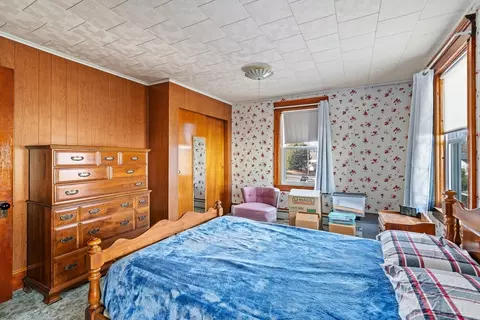 26-28 Exeter St, Easthampton, MA 01027 photo 13