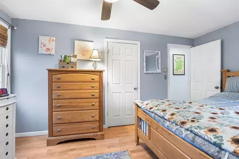 Bedroom - 135 Joy St, Chicopee, MA 01013 photo 2 of 6
