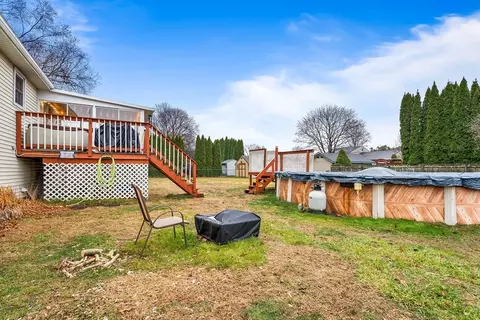 Exterior - 135 Joy St, Chicopee, MA 01013 photo 9 of 11