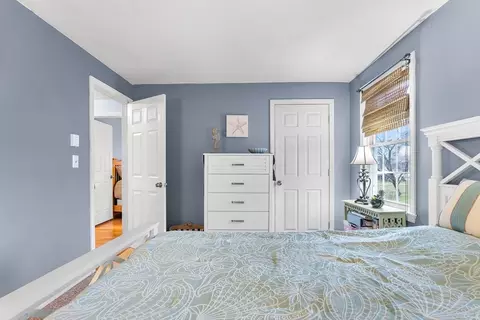 Bedroom - 135 Joy St, Chicopee, MA 01013 photo 4 of 6