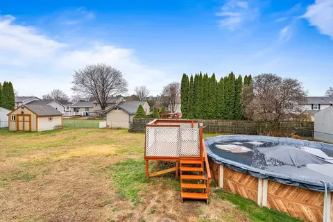 Exterior - 135 Joy St, Chicopee, MA 01013 photo 10 of 11