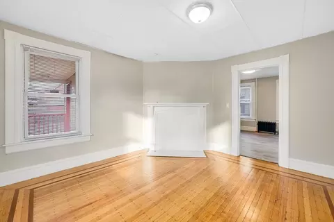15 Vassar St, Springfield, MA 01109 photo 14