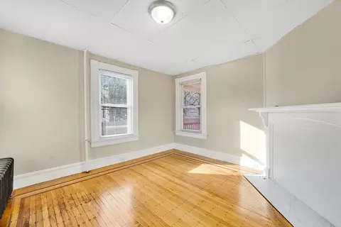15 Vassar St, Springfield, MA 01109 photo 13