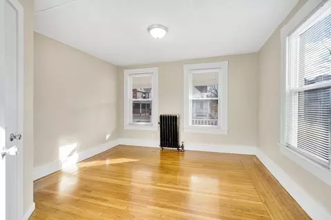 15 Vassar St, Springfield, MA 01109 photo 16