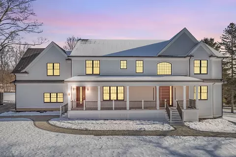 260 Salem St, Andover, MA 01810
