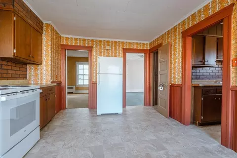Kitchen - 38 Harris St, Webster, MA 01570 photo 2 of 4
