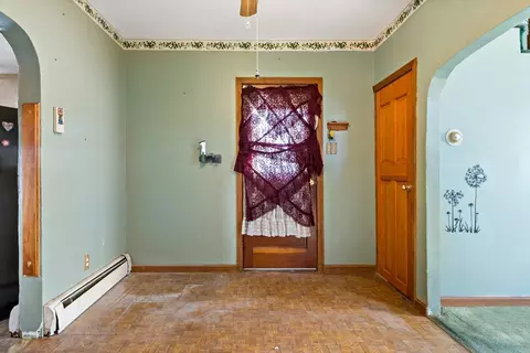 178 Bullock St, Fall River, MA 02723 photo 14