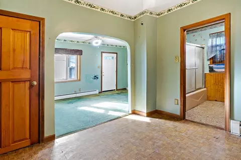 178 Bullock St, Fall River, MA 02723 photo 8