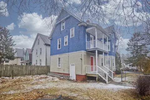 507 Dickinson St, Springfield, MA 01108 photo 3