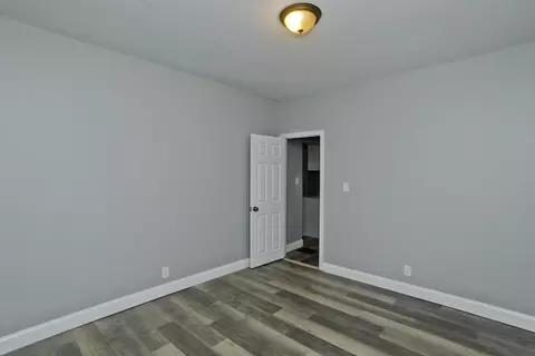 507 Dickinson St, Springfield, MA 01108 photo 35