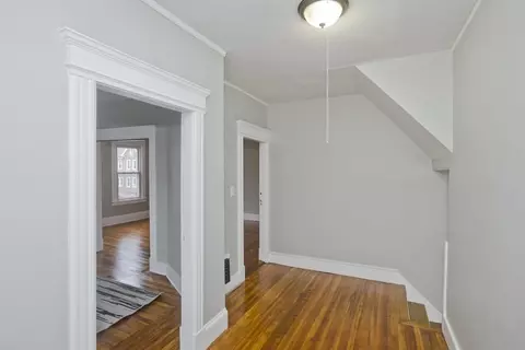 507 Dickinson St, Springfield, MA 01108 photo 17