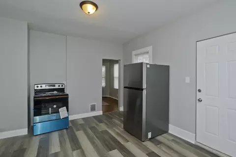 507 Dickinson St, Springfield, MA 01108 photo 5