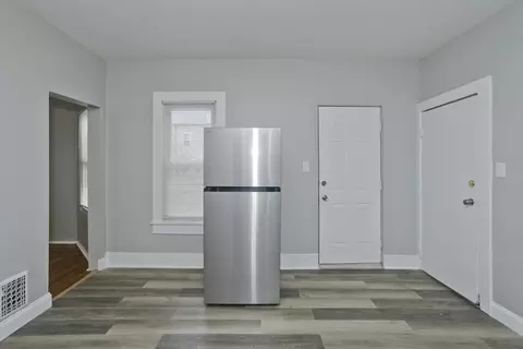 507 Dickinson St, Springfield, MA 01108 photo 6