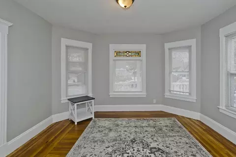 507 Dickinson St, Springfield, MA 01108 photo 11