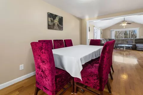Dining - 126 Grover St, Everett, MA 02149 photo 3 of 3