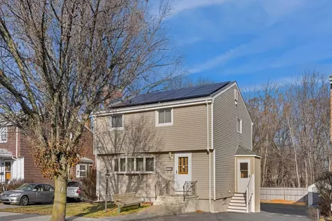 126 Grover St, Everett, MA 02149