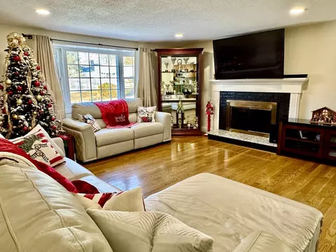 81 Sterling Rd, Barnstable, MA 02601 photo 8