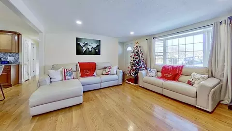 81 Sterling Rd, Barnstable, MA 02601 photo 10