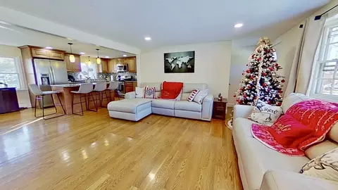 81 Sterling Rd, Barnstable, MA 02601 photo 2