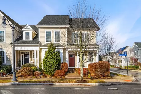 315 Memorial Grove Ave, Weymouth, MA 02190