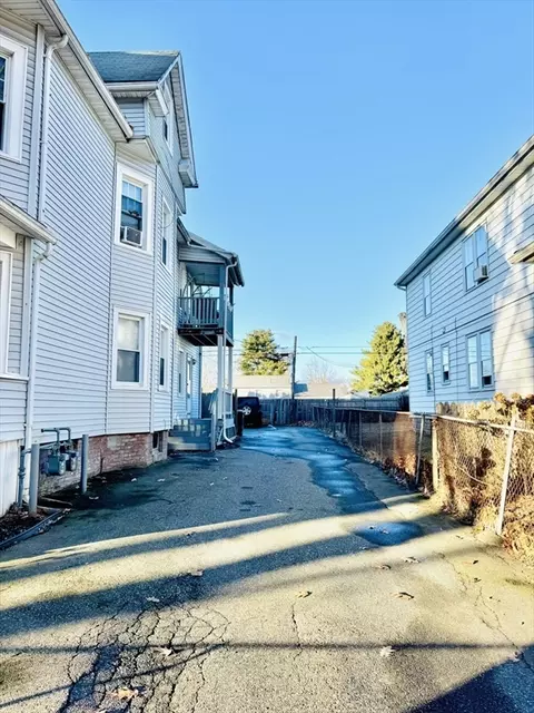 70-72 Abbe Ave, Springfield, MA 01107 photo 12