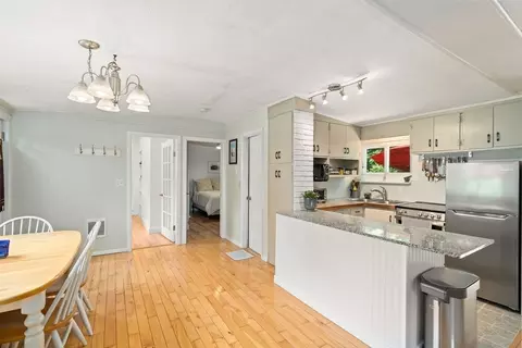 17 Brooks Rd, Gloucester, MA 01930 photo 6