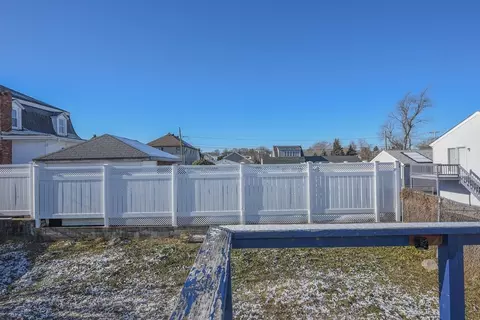 25 Jefferson St, Fall River, MA 02721 photo 24