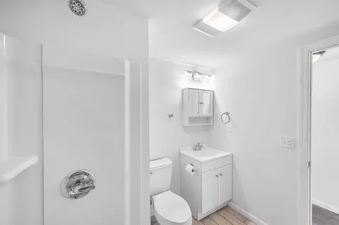 75 Shamrock St, Springfield, MA 01108 photo 37