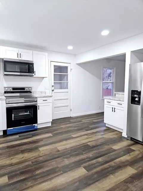 75 Shamrock St, Springfield, MA 01108 photo 42