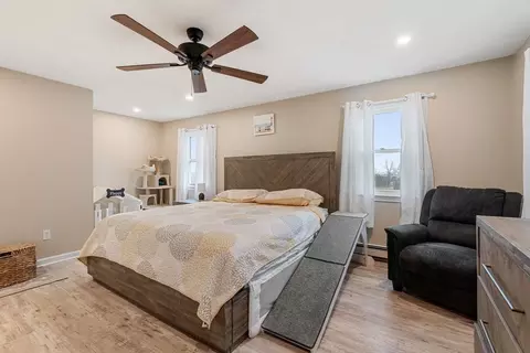 Bedroom - 152 E Bacon St #C6, Plainville, MA 02762 photo 2 of 4