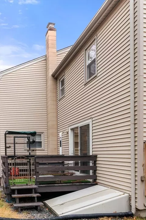Exterior - 152 E Bacon St #C6, Plainville, MA 02762 photo 5 of 7