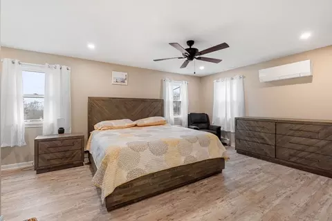 Bedroom - 152 E Bacon St #C6, Plainville, MA 02762 photo 1 of 4