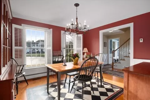 19 Bridgeview Cir, Walpole, MA 02081 photo 17