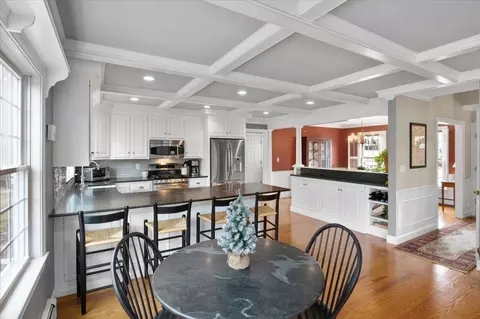 19 Bridgeview Cir, Walpole, MA 02081 photo 12