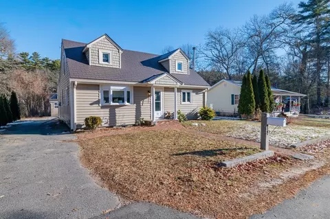 31 Parkwood Dr, Wareham, MA 02571 photo 21