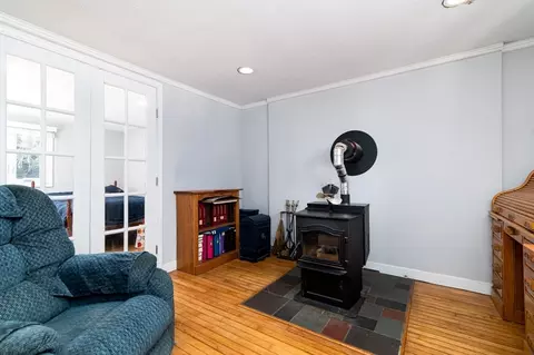 31 Parkwood Dr, Wareham, MA 02571 photo 9