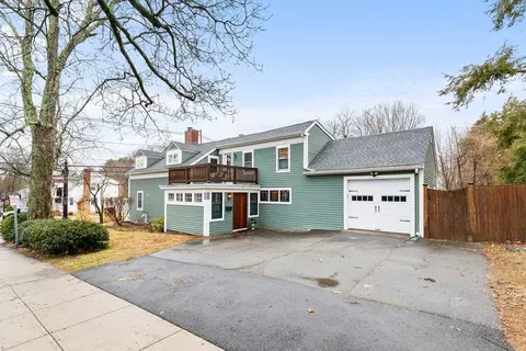 113 King St, Reading, MA 01867