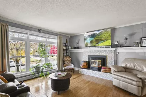 Living - 75 Howe Rd, Pittsfield, MA 01201 photo 1 of 5