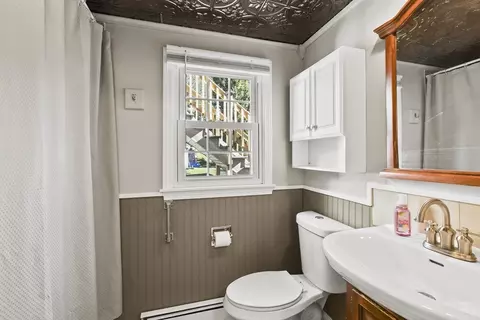 Bath - 75 Howe Rd, Pittsfield, MA 01201 photo 2 of 2