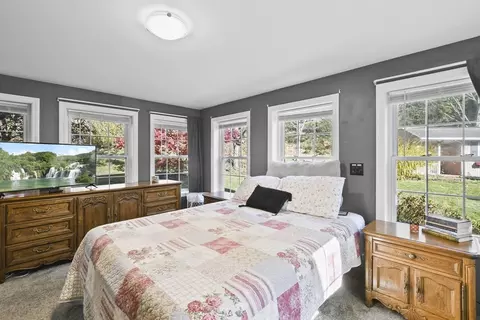 Bedroom - 75 Howe Rd, Pittsfield, MA 01201 photo 7 of 8