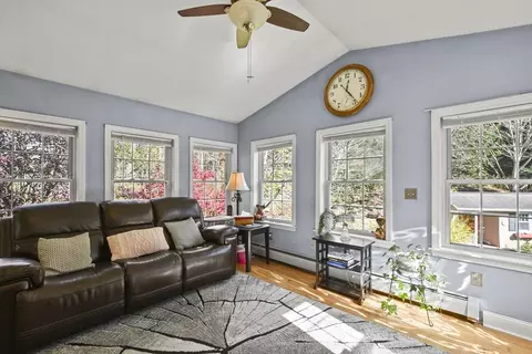 Entry Way - 75 Howe Rd, Pittsfield, MA 01201 photo 1 of 2