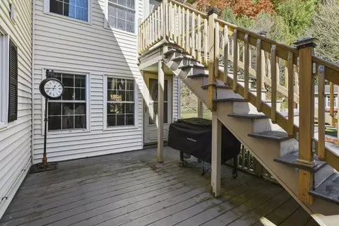 Exterior - 75 Howe Rd, Pittsfield, MA 01201 photo 6 of 7