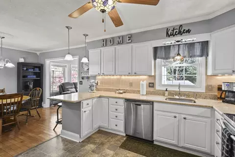 Kitchen - 75 Howe Rd, Pittsfield, MA 01201 photo 3 of 7