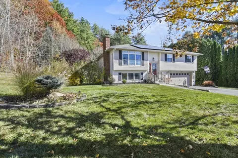 Exterior - 75 Howe Rd, Pittsfield, MA 01201 photo 3 of 7