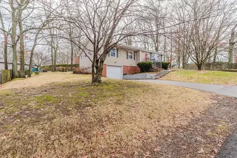 247 Albert St, Fall River, MA 02721 photo 27